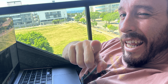 Transformer la création de bandes dessinées : les retours de Benoit stimulent l'innovation chez LlamaGen.ai